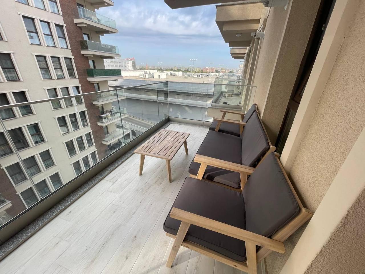 Moghioros Residence C3 Bucharest Exterior photo